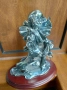 Прекрасна статуетка на клоун и куче,красота, височина 25см, тежи 980гр.ръчна работа , снимка 12