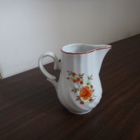 Български порцеланов чайник и латиера, снимка 12 - Сервизи - 33299668