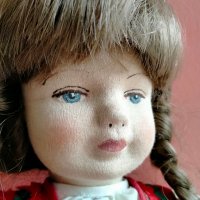 Колекционерска кукла Glorex Switzerland  46 см, снимка 14 - Колекции - 39543313