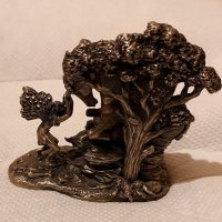 Стара красива метална скулптура- Подарък на магическата сила - Англия, снимка 8 - Антикварни и старинни предмети - 27615651
