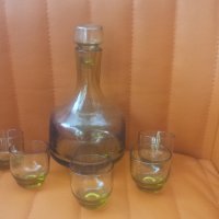 Ракиен комплект от бутилка с тапа, 5 чашки от зелено стъкло, снимка 13 - Чаши - 33174248