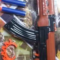 Комплект калашник AK-47 с меки стрели и топчета , снимка 1 - Други - 39937905