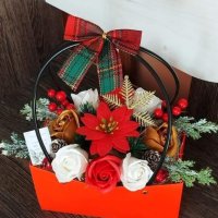 Коледни чанти със сапунени рози и коледна звезда в средата за разкош , снимка 2 - Коледни подаръци - 43250522