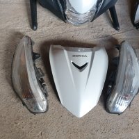 Honda Sh 300 части, снимка 2 - Аксесоари и консумативи - 40419214