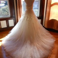 Дизайнерска булчинска рокля San Patrick (Pronovias) , снимка 9 - Сватбени рокли - 11139956