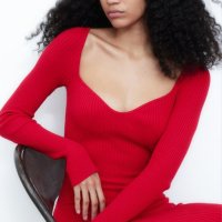 Червена рокля H&M, снимка 2 - Рокли - 43533961