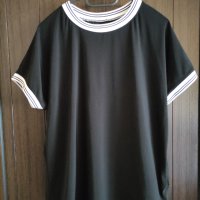 черна  блуза с бял кант размер ХЛ , снимка 1 - Тениски - 40628659