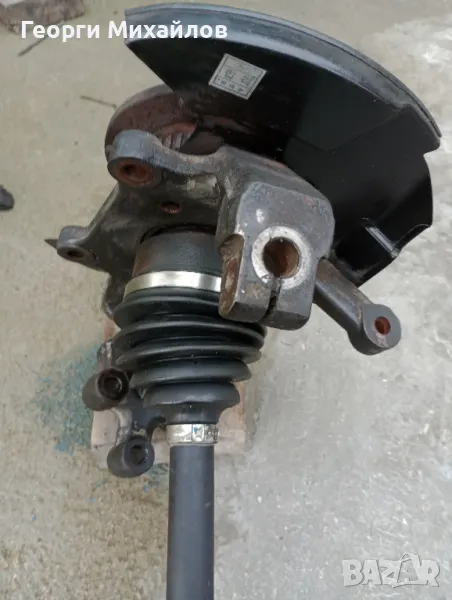  Предна дясна полуоска с главината за Киа Соренто 2.5 CRD - 140 к.с. , снимка 1