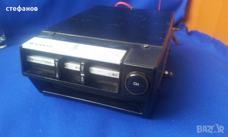 8 пистов ретро касетофон за кола SANYO FT-881  CARTIDGE TAPE, снимка 1