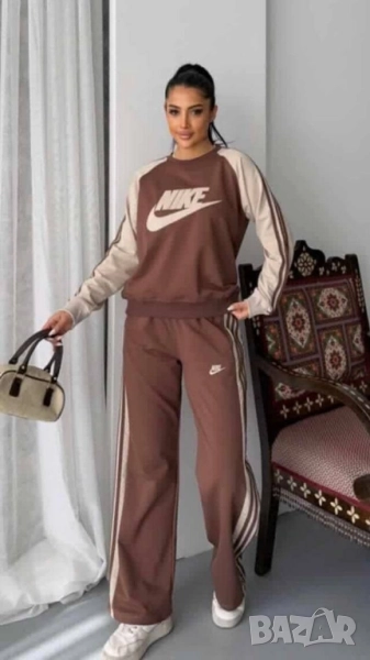 дамски екипи Nike , снимка 1