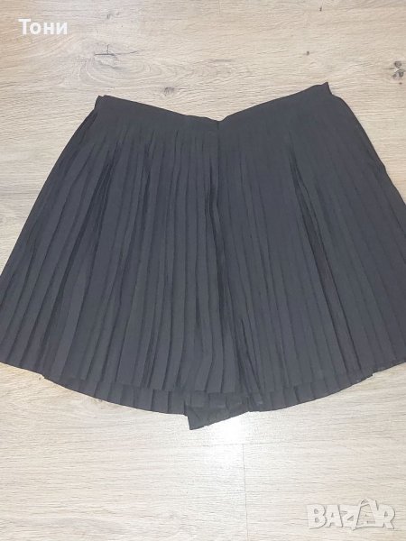 Дамска пола-панталон солей Monki , снимка 1