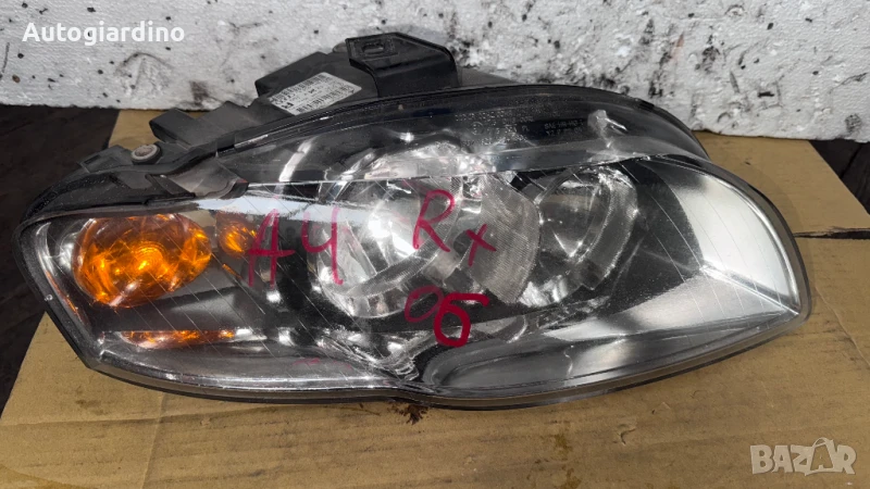Оригинални Фарове зa Audi A4 - 0301219202, снимка 1
