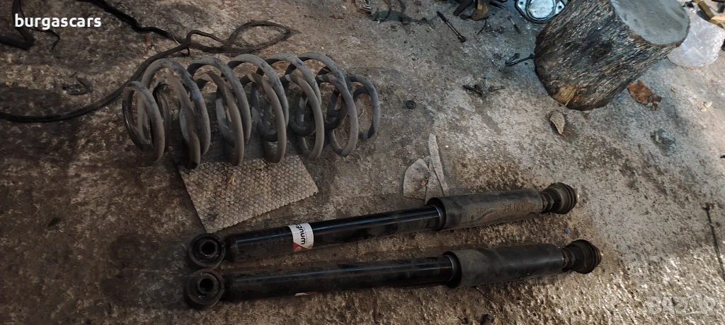 Заден амортисьор пружини Toyota Yaris 2002г, снимка 1