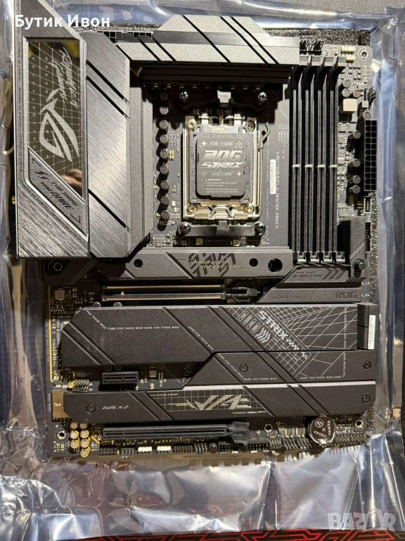 ASUS ROG STRIX X670E-F GAMING WIFI Mainboard, снимка 1