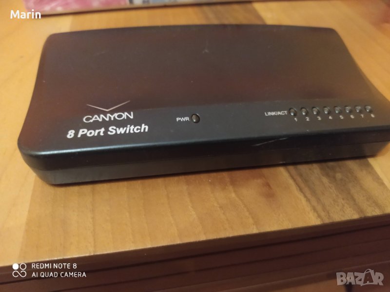 Canyon 8 port switch, снимка 1
