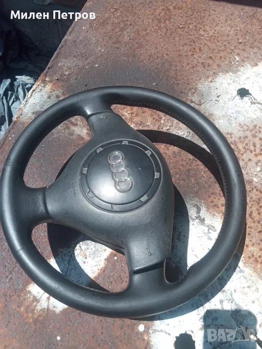 Трилъчов волан Ауди А 3, снимка 1