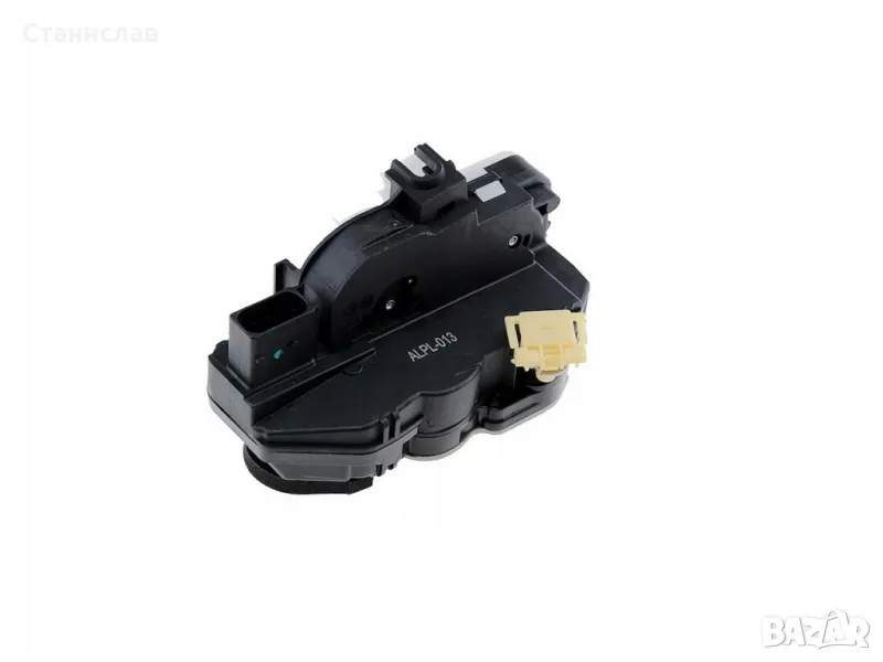 Opel Zafira Tourer C Брава за предна дясна врата , снимка 1