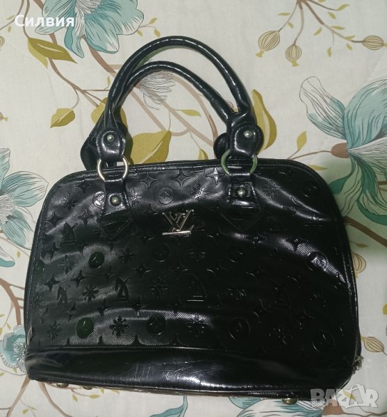 Дамски чанти, снимка 1