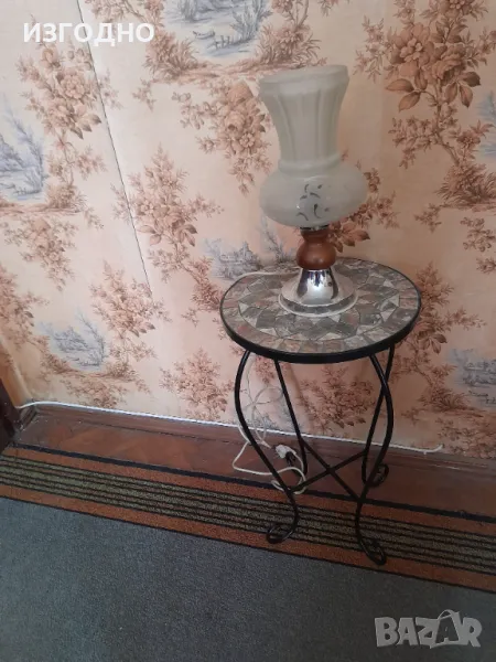 БУТИКОВА УНИКАЛНА МАСА И ЛАМПА, снимка 1