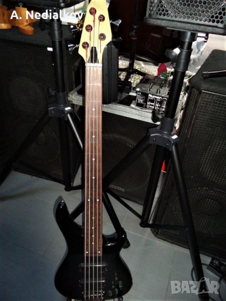 Stagg 5str.frettless bass, снимка 1