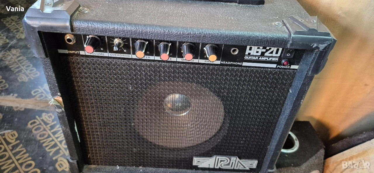 Китарно кубе , снимка 1