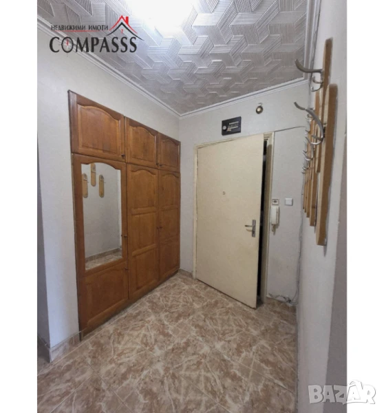 гр. Добрич, ЦЕНТЪР - училище Славейков, 3-ен апартамент 235000лв.!, снимка 1