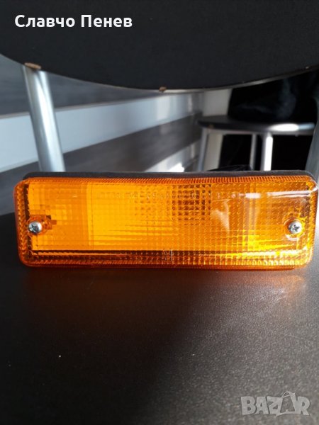 Мигач в броня десен Honda Civic  84-87г, снимка 1