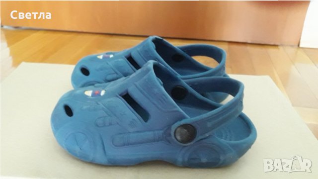 Детски Crocs 25 номер, снимка 3 - Детски сандали и чехли - 33347988