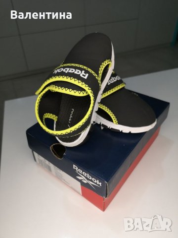 Детски сандали Reebok Wave Glider III, 24,5, снимка 2 - Детски сандали и чехли - 38151317