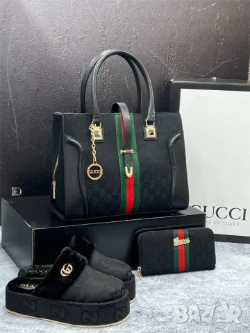 дамски комплект чанта/ раница и чехли gucci , снимка 6 - Чанти - 47327546