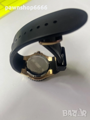 Мъжки часовник Guess W12653G1, снимка 12 - Мъжки - 52452493