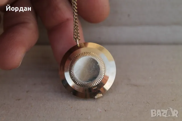 СССР дамски часовник ''Чайка'' медальон /17 камъка/, снимка 6 - Дамски - 48381882