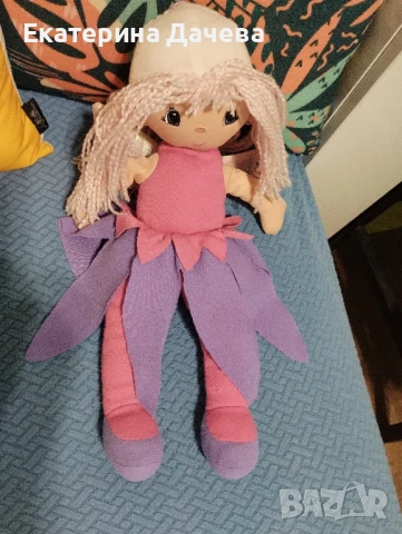Продавам  мека кукла