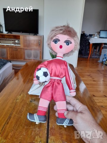 Стара кукла за стена Футболист, снимка 2 - Други ценни предмети - 37330473
