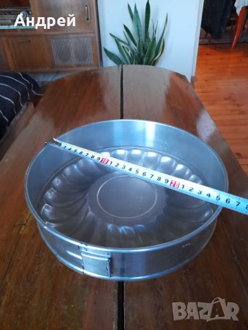 Стара Алуминиева форма за кекс #13, снимка 3 - Други ценни предмети - 43383399