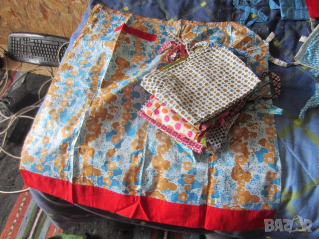 10 бр различни модели шити престилки. престилка чеиз дар плат, Стара вълнена тъкана, престилки