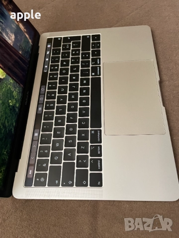 13" MacBook Pro А2159 Touch/2019/-i5/8GB RAM/128GB SSD, снимка 4 - Лаптопи за работа - 52826581