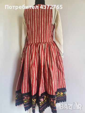 #41 Сливенска носия , снимка 6 - Антикварни и старинни предмети - 52155373