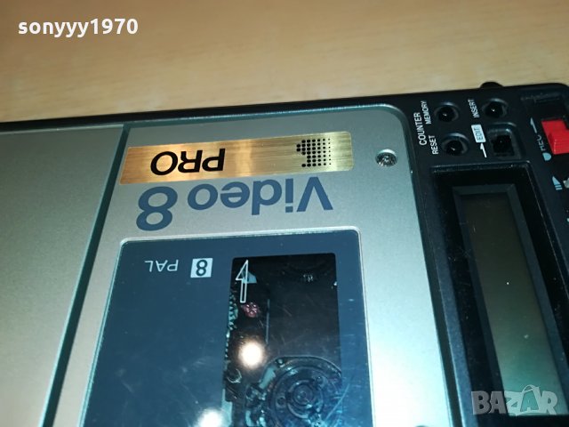 sony ccd-v100e video 8 pro-made in japan 2807211020, снимка 11 - Камери - 33648386