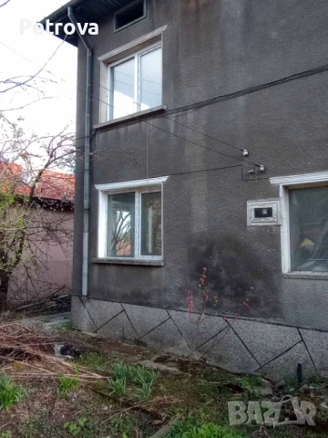 Продавам къща гр.Берковица, снимка 1