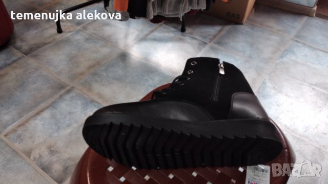 Магазин Крис, снимка 4 - Дамски боти - 35354740