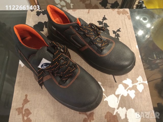 Обувки работни естествена кожа подсилени, снимка 1