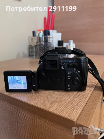 Фотоапарат Nikon 8,0Mp, Japan, снимка 5 - Фотоапарати - 51783601