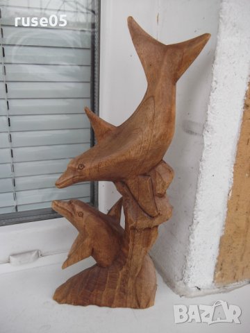 Фигура "Двойка делфини" дървена
