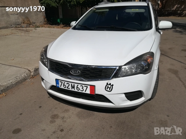 РЕГИСТРИРАНА KIA DIESEL 1.6 CRDI 6-SPEED 1609251454, снимка 6 - Автомобили и джипове - 51733249