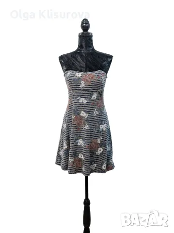 Италианска рокля без презрамки, снимка 1