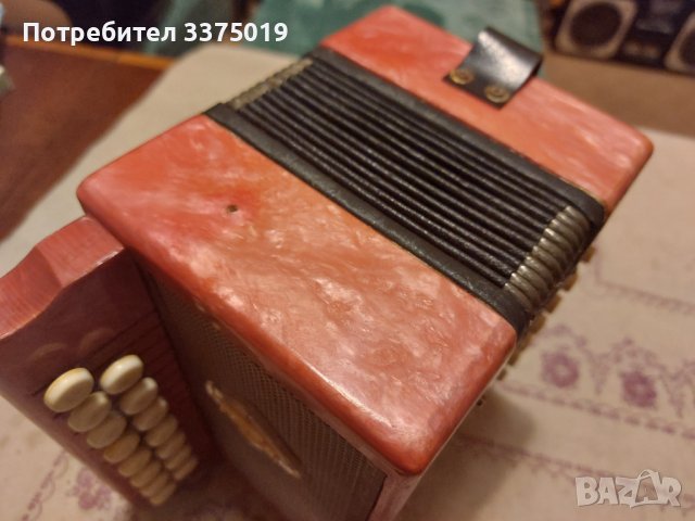 Малка ретро руска хармоника Теза, снимка 4 - Акордеони - 38363465