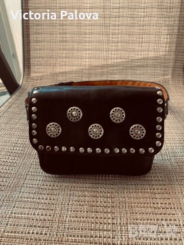 Модерна чантичка за кръст, снимка 11 - Чанти - 37650778