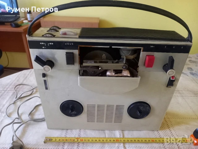 Магнетофон Tesla B57C, соц.