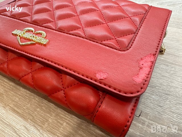 Аленочервена чанта/клъч, Love Moschino, снимка 6 - Чанти - 43442386